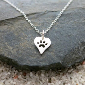 Birthday Gift Ideas for Dog Lovers, Paw Print Necklace Featuring a Heart-Shaped Pendant and A Cute Paw Print